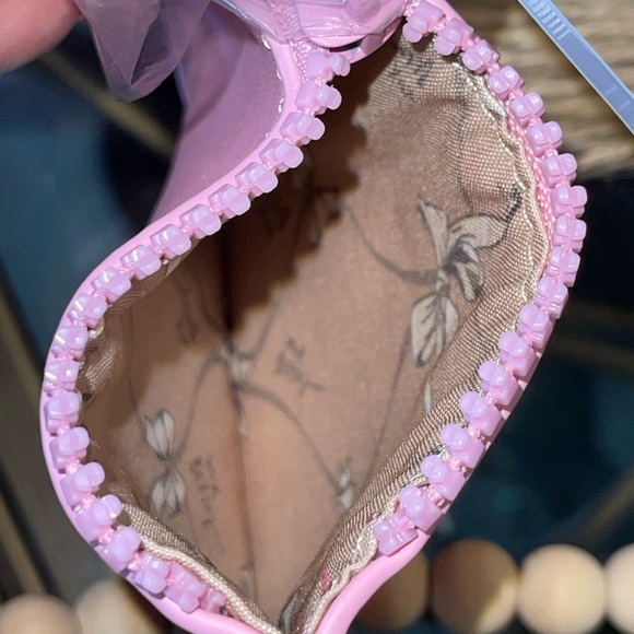 BETSEY JOHNSON XOALI Heart Quilted Sling Bag In Pink - Picture 8 of 16